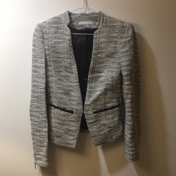 H&M blazer & skirt set - Picture 2 of 5